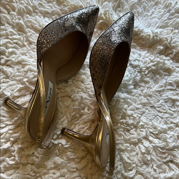 Nina Gold Heels Sparkly Kitten Slingbacks - Picture 8 of 12